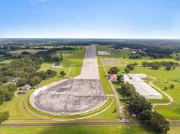 Following a lifelong love of aviation, 70's tv phenom actor john travolta now lives in jumbolair, just north of ocala, florida. You Could Be John Travolta S Neighbor In His Private Aviation Community Architectural Digest