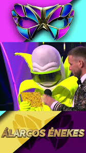 Álarcos énekes is a hungarian reality singing competition television series based on the masked singer franchise that originated from the south korean version of the show king of mask singer. Igy Ismerte Meg Szerelmet A Banan Alarcosenekes Rtlklub Kivanamaszkmogott