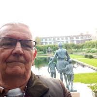 60+ "Steven Creed" profiles