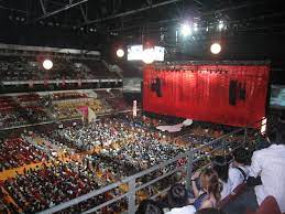 13 the stadium has 3 main doors which lead to a rectangular arena 69 × 25 meters large, which can adapt to different sports formats. Arena Axiata Wikipedia Bahasa Melayu Ensiklopedia Bebas
