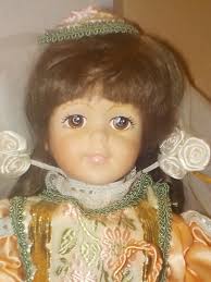 14" Lady Elaine By Robin Wood Dolls 1988 In Box