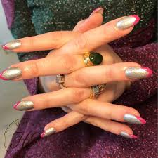 Du har hört det förut, men det tål att upprepas. Hos Eivy Kule Negler Til Kul Dame Gelnails Gel Facebook