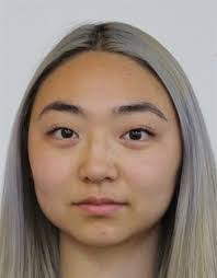 Isabelle Lee's Instagram, Twitter & Facebook