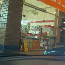 22×75 sqft + build up: Shell Seksyen 26 Shah Alam