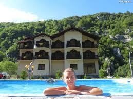 Stei, hotărel, seghiște, petrileni, lunca, ghighișeni. Civilizatie In Creierul Muntilor Impresii Pensiunea Carpathia RemeÈ›i Bh Amfostacolo