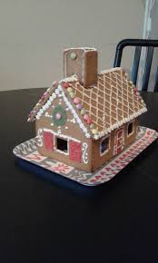 Décorations maison en pain d'épices. Kit Maison Pain D Epice Ikea La Maman Que Je Suis