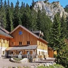 Sie werden geboren, wachsen, altern und verschwinden wieder. Die Schonsten Locations Fur Die Hochzeit In Den Bergen Weddix