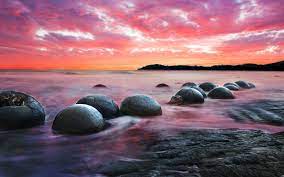 The moeraki boulders are located on new zealand's south island between the towns of moeraki and. Koekohe Beach South Island New Zealand World Beach Guide