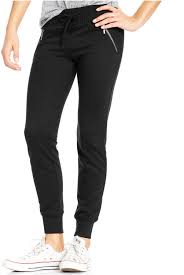 We review our men´s clothing catalogue daily in order to offer you the best prices of pants at any time, so you can enjoy the widest assortment of. May 2017 Pantso Com Part 52
