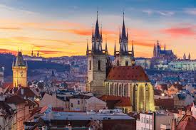 Dramatic Footage Of Terrifying Airplane Landing Goes Viral Prague Travel City Break