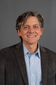 Meet Georgia & Morgen