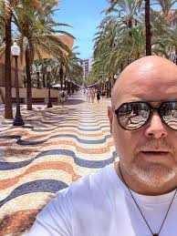 I am 2 1/2 years sober from alcohol!!! Best decision of my life!!