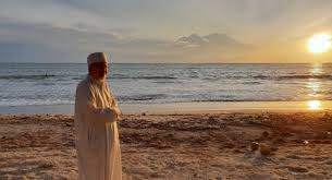 Ustaz yusuf mansur pun mengajak umat muslim untuk salat gaib besok atas meninggalnya ustaz jam 18.25. Ini Pertanyaan Yusuf Mansur Ke Tengku Zulkarnain Yang Tak Dibalas Selamanya