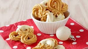 Ide nama cafe, restoran, rumah makan, warung mie ayam bakso, kedai kopi yang bagus menurut islam, keren, unik, lucu, kekinian, nyeleneh & menarik. 7 Inspirasi Kue Natal Simak Resep Dan Cara Membuat Kue Semprit Hingga Christmas Cup Cake Tribunnews Com Mobile