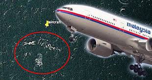 On 8 march 2014, flight mh370 vanished from radar shortly after takeoff from kuala lumpar en route to beijing. Australian Engineer Found Missing Flight Mh370 Using Google Earth Claims The Plane Is Riddled With Bullet Holes Good Times
