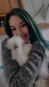 Hi! I'm new to this group. I recently joined because I grew up to be witchy  poo