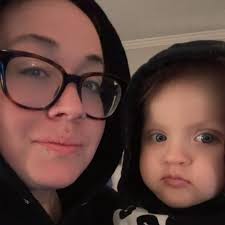 What is the recommended daily caffeine intake during pregnancy?