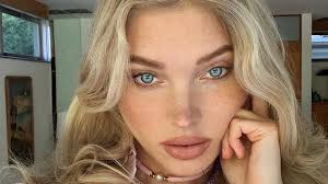 Informationen zu den urhebern und zum lizenzstatus eingebundener mediendateien (etwa bilder oder videos) können im regelfall durch anklicken dieser abgerufen werden. Neu Mama Elsa Hosk Ist Total Vernarrt In Ihre Kleine Tochter Promiflash De