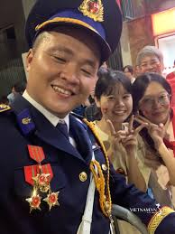 Tác phẩm Quân và dân