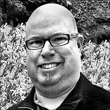 Glenn Steadman's Instagram, Twitter & Facebook