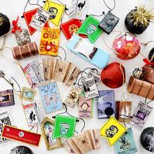 Diy Harry Potter Ornaments For Christmas Harry Potter Christmas Tree Harry Potter Christmas Harry Potter Christmas Ornaments