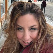 What campgrounds in Custer State Park have electric and water hookups?