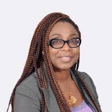 Clara Lenzi's Instagram, Twitter & Facebook