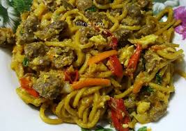 Resep mie goreng tektek spesial pedas ini merupakan resep masakan ala abang kaki lima surabaya yang saya adaptasikan untuk makanan rumahan. Resep Mie Goreng Basah Mie Tek Tek Yang Lezat Sweetbuyouts