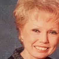 Darcie Colston's Instagram, Twitter & Facebook