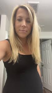 Danielle Ambrose's Instagram, Twitter & Facebook