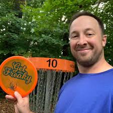 How to unplug or disconnect the fridge in a 2024 175BH?