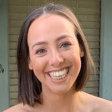 Meagan Bartlett's Instagram, Twitter & Facebook