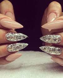 Proteztirnak Takma Tirnak Modelleri Sehrinrehberi Guzellikfirsatlari Indirim Firsat Guzellik Guzellik Silver Glitter Nails Silver Nails Beautiful Nails