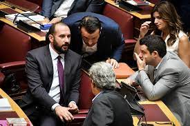 Αντικείμενο σχολίων έγινε η ανάρτηση του αδερφού του γραμματέα του συριζα, δημήτρη τζανακόπουλου, στο twitter, με αφορμή το νομοσχέδιο της κυβέρνησης που προβλέπει φύλαξη των πανεπιστημίων Dhmhtrhs Tzanakopoylos Liberal Gr