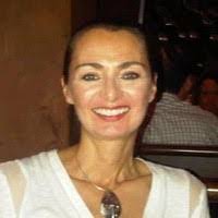 Lisa Mcdougall's Instagram, Twitter & Facebook