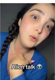 Zoe Rose Offiziell Stimme