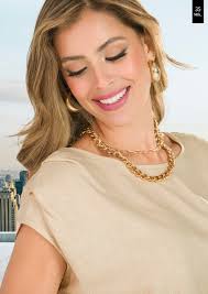 Catálogo Mistika added a new photo.