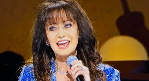 I had a great time performing at the Grand Ole Opry last night! Nashville  is definitely the place to spend Christmas. There is so much to choose  from. Of course, my favorite