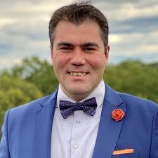 Kevin Windheuser's Instagram, Twitter & Facebook