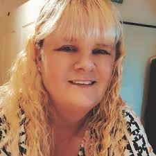 Angelia smith (@gator8ersmith)