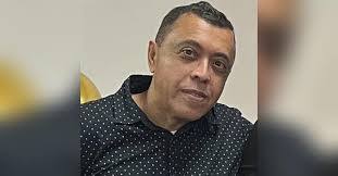 Anthony Daye's Instagram, Twitter & Facebook