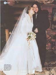 Check spelling or type a new query. Kate Hudson Wedding Dress Off 70 Buy