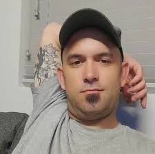 Please help.. I have a 2006 Honda Civic 1.8 VXI. I'm battling to loosen the  crank pulley.