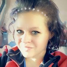 Stephanie Locklear's Instagram, Twitter & Facebook