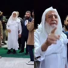 عودة الشيخ عدنان العرعور إلى سـوريا بعد 53 عام من التهجـير .