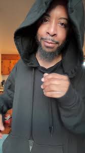 #creatorsearchinsights #BrandNewLiving #hoodie #gym #workout #melanin  #lgbtqia #blackking #roanoke #virginia #roanokemodel