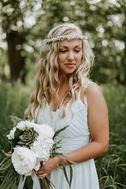 Roberts floral is an established bismarck institution serving customers with fresh flowers and gifts for 4 generations. Summery Minimalist North Dakota Wedding At Eagle S Park Junebug Weddings