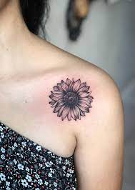 Celebrate The Beauty Of Nature With These Inspirational Sunflower Tattoos Kickass Things Sunflower Tattoo Shoulder Sunflower Tattoo Sleeve Sunflower Tattoo Thigh