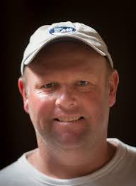 Ronald Seifert's Instagram, Twitter & Facebook