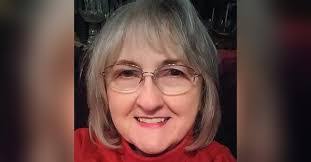 Debbie Farley's Instagram, Twitter & Facebook